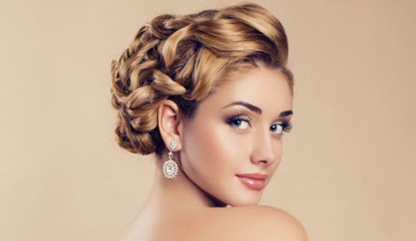 鄭州頂級整形專家團隊，為您排行榜前十名的醫(yī)生解讀