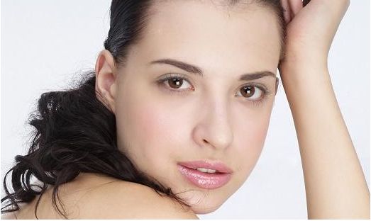 草根妙招！輕松消除黃褐斑，告別暗沉肌膚！