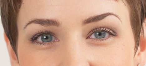 寶雞市中心醫(yī)院眼科醫(yī)生排行榜解讀！專家分享最新近視眼手術(shù)價(jià)格表！