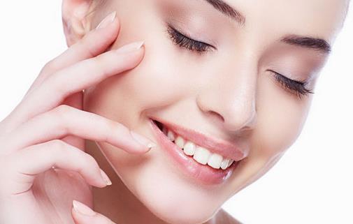 江韓美醫(yī)療美容門診部的醫(yī)生如何？醫(yī)院特點及價格如何比較？