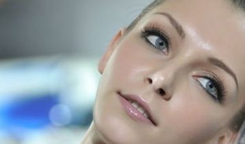 成都維度周維鼻部整形技術揭秘！醫(yī)生實力與成功案例震撼發(fā)布！