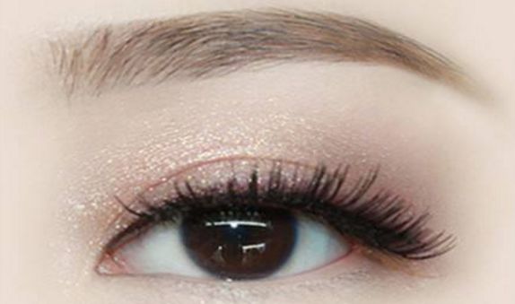 黃久佐豐富經(jīng)驗(yàn)雙眼皮手術(shù)展示！專家分享成功案例及價格查詢