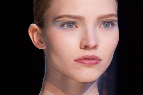 廈門華美醫(yī)容：隆鼻專家推薦，幫你找回自信！立體隆鼻案例解析