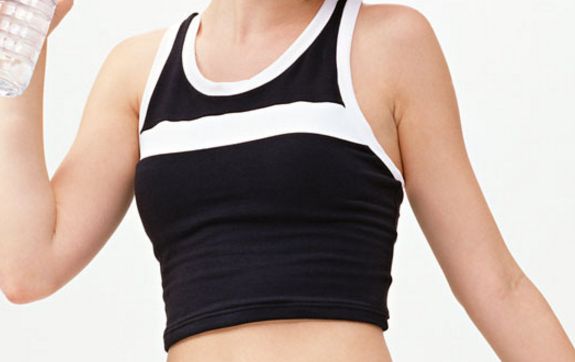 沈陽軍區(qū)醫(yī)院雙眼皮手術(shù)費用及飽和市場哪位醫(yī)生值得信賴