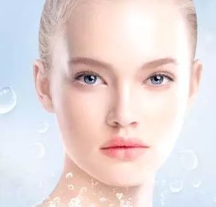 青島大學(xué)附屬醫(yī)院頂級(jí)雙眼皮整形專家盤點(diǎn)