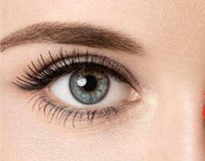 內(nèi)眼角修復(fù)實踐者劉風(fēng)卓的經(jīng)驗詳述，修復(fù)效果展現(xiàn)，服務(wù)費用公開！