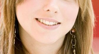 九院專(zhuān)家教你雙眼皮修復(fù)技巧，美麗無(wú)痕邂逅！費(fèi)用明細(xì)曝光，一文助你擁有完美雙眼皮！