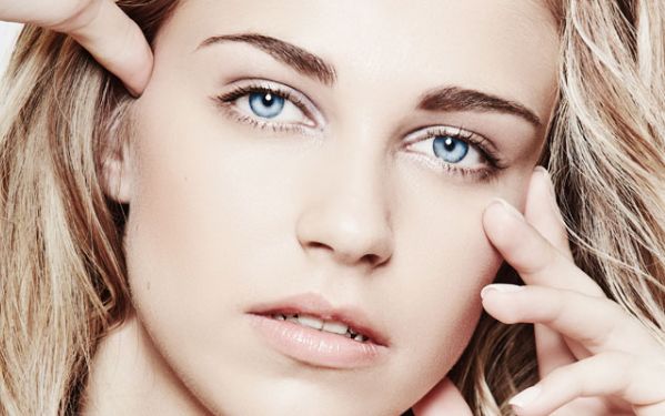 斯良洪華麗黃金微雕術(shù)解析！專家巧手造就完美面容，成功案例+收費詢價表一覽