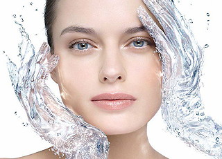 九江學(xué)院附屬醫(yī)院皮膚美容科的醫(yī)生厲害嗎？整形手術(shù)費用貴嗎？