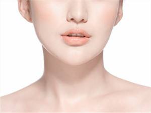 肇慶人民醫(yī)院整形美容科是如何提供優(yōu)質(zhì)服務(wù)的？想要改變自己的容貌，該如何選擇肇慶人民醫(yī)院整形美容科？