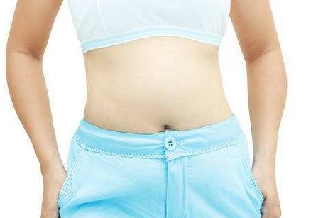 韓巖醫(yī)生，人民解放軍總整形修復(fù)科專家，醫(yī)術(shù)超群，獨(dú)創(chuàng)吸脂塑形技藝，醫(yī)學(xué)園恩贊譽(yù)！附一線案例分享！