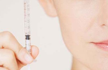 蘇州市的口腔醫(yī)院是否具備三甲醫(yī)院的資質(zhì)？種植牙的費用如何計算？醫(yī)生推薦可以供參考的指南