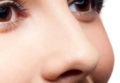 重慶當代整形美容醫(yī)院醫(yī)生技術(shù)過硬？醫(yī)院設(shè)備專業(yè)到位嗎？