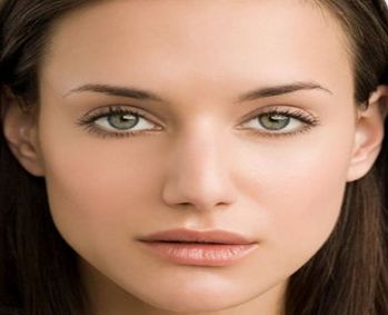 假體隆胸的風(fēng)險事項有哪些呢？