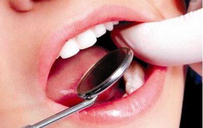 北京艾瑪醫(yī)院丁小邦隆胸案例和果圖分享