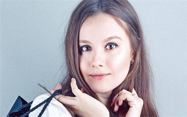 重慶植發(fā)醫(yī)院大全，權(quán)威推薦，解決脫發(fā)困擾！