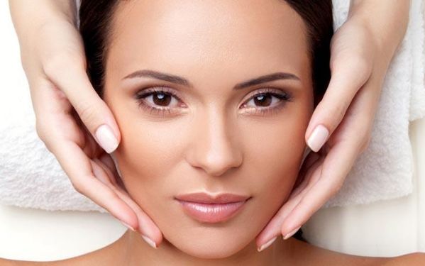 成都鵬愛悅己醫(yī)療美容門診部醫(yī)生實力解析，專業(yè)技術(shù)曝光！