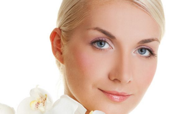 西安晶膚整形醫(yī)院：醫(yī)生楊瑩的技術(shù)和價(jià)格怎么樣？