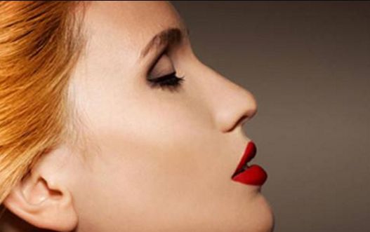 假體豐胸手術(shù)后多久可以仰臥起坐？