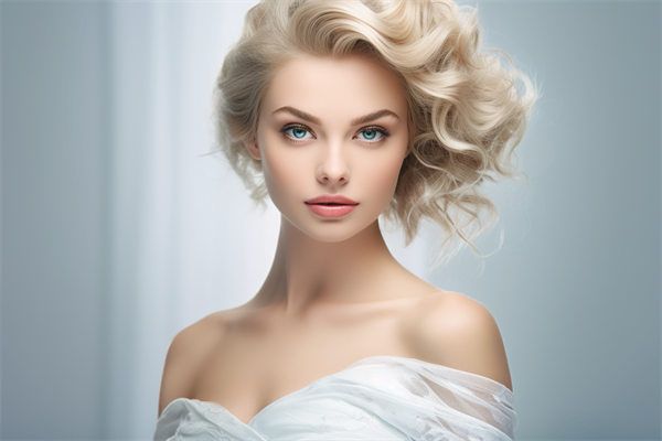 上眼皮凹陷填充脂肪價格大揭秘，輕松維持自然飽滿長達十年