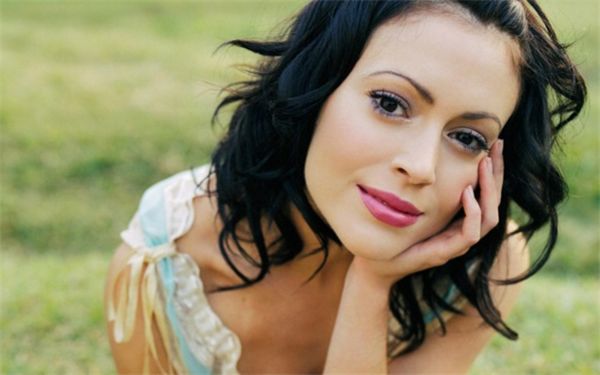 金華玥萊美：實(shí)力派醫(yī)療美容醫(yī)院，讓你重拾自信光彩