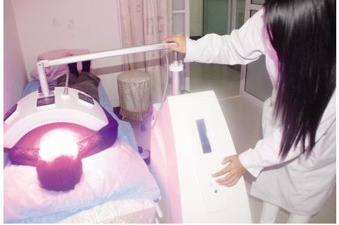 成都吸脂整形醫(yī)院專家推薦，排名靠前的醫(yī)療機(jī)構(gòu)