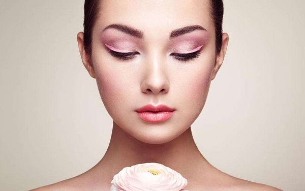 杭州注射玻尿酸價(jià)格一覽：格萊美、藝星等知名品牌對(duì)比