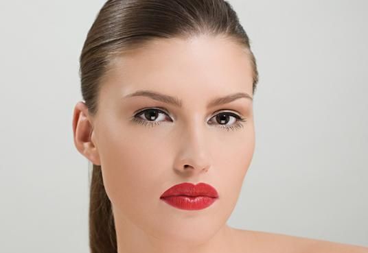 廣州哪家口紅修復(fù)醫(yī)院更專業(yè)？