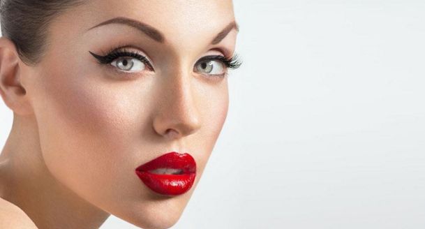 上海九院隆胸實力派醫(yī)師推薦：余力、徐華，口碑審美雙在線