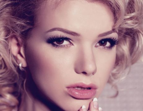 南京最好的隆胸醫(yī)院，美萊、美貝爾、藝星豐胸術(shù)讓你大胸神奇！