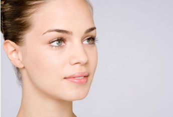 昆明眼科醫(yī)院預(yù)約掛號(hào)便捷，田愛(ài)強(qiáng)醫(yī)生主刀近視、白內(nèi)障手術(shù)價(jià)格親民