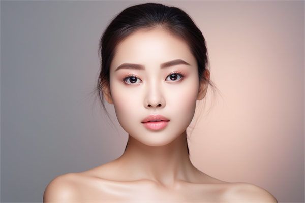 果酸煥膚全攻略：價(jià)格、適合人群、注意事項(xiàng)詳解