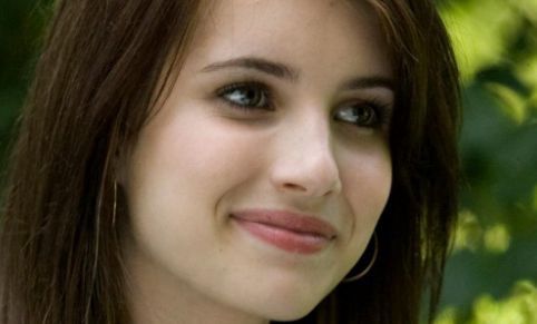 痘痘平滑額紋，秀發(fā)高扎顯青春