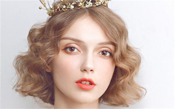 北京嘉禾整形吸脂術(shù)效果如何？趙希軍醫(yī)生注重自然雕塑，受好評(píng)！