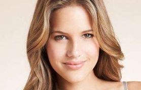 武漢哪家醫(yī)院治療招風(fēng)耳效果好？白年江岳耳再造價(jià)格怎么樣？