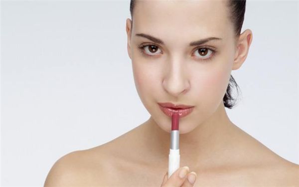 鼻尖縮小術(shù)：手術(shù)方式詳解