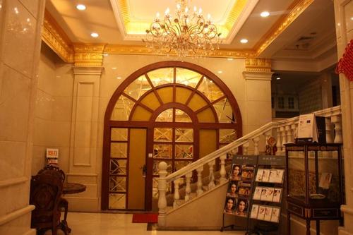 大連朗域醫(yī)療美容診所