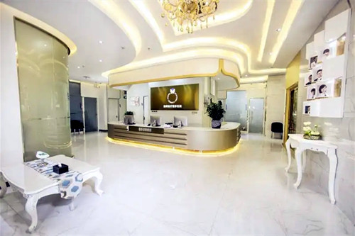 深圳易容顏醫(yī)療美容整形門(mén)診部