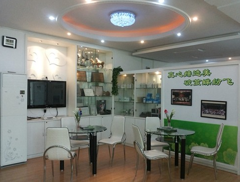 桂林熊名田整形美容診所