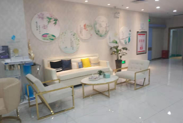 深圳羅文醫(yī)療美容