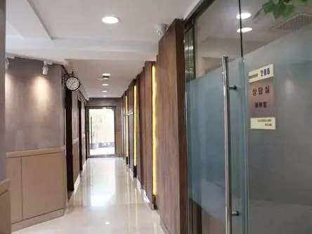 青島慈心韓佳人整形外科門診部