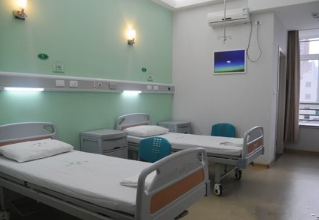 黃石愛康醫(yī)院整形外科