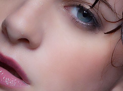 ?？谌斯す潜腔滋畛溽t(yī)生