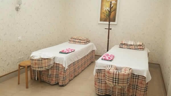 海南夢(mèng)妮幻整形外科?？漆t(yī)院