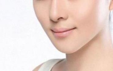 孝感鼻頭變小整形醫(yī)生