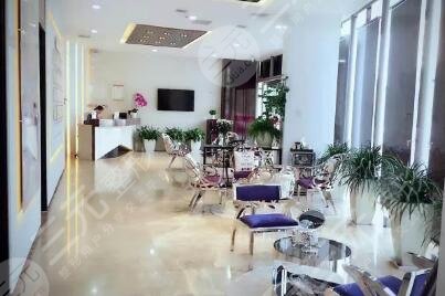 新鄉(xiāng)芳藝醫(yī)療美容診所