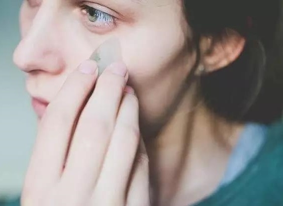 蘇州自體耳軟骨隆鼻術醫(yī)生