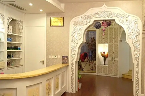 重慶鳳冠整形美容醫(yī)院