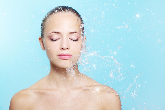 北京手術(shù)改善眉間紋醫(yī)生