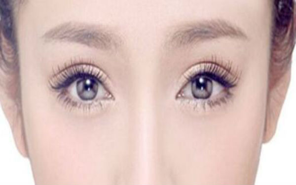 2023年上海牙齒整形院公私醫(yī)院盤(pán)點(diǎn)：精選六大骨干醫(yī)療機(jī)構(gòu)對(duì)比